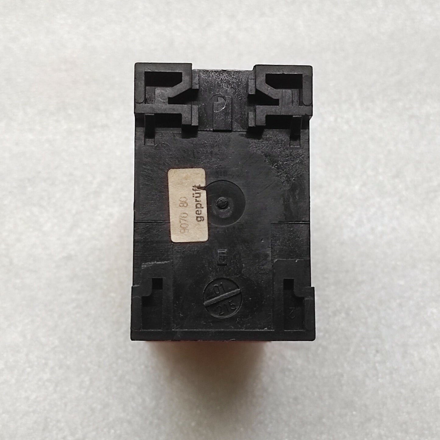 DOLD BA9043 VOLTAGE MONITORING RELAY 380V BA9043/001