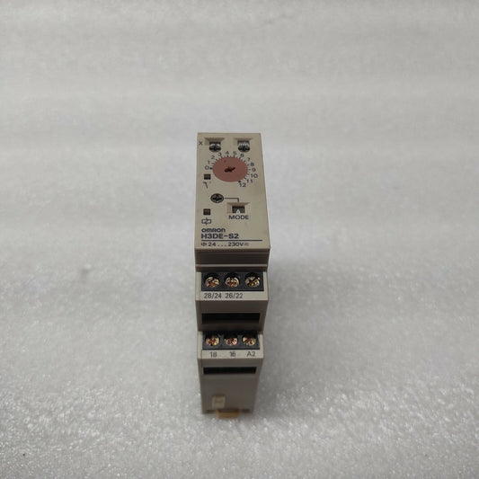 OMRON H3DE-S2 MULTIFUNCTION TIME DELAY RELAY 0.1S-120H 24-230VAC/DC