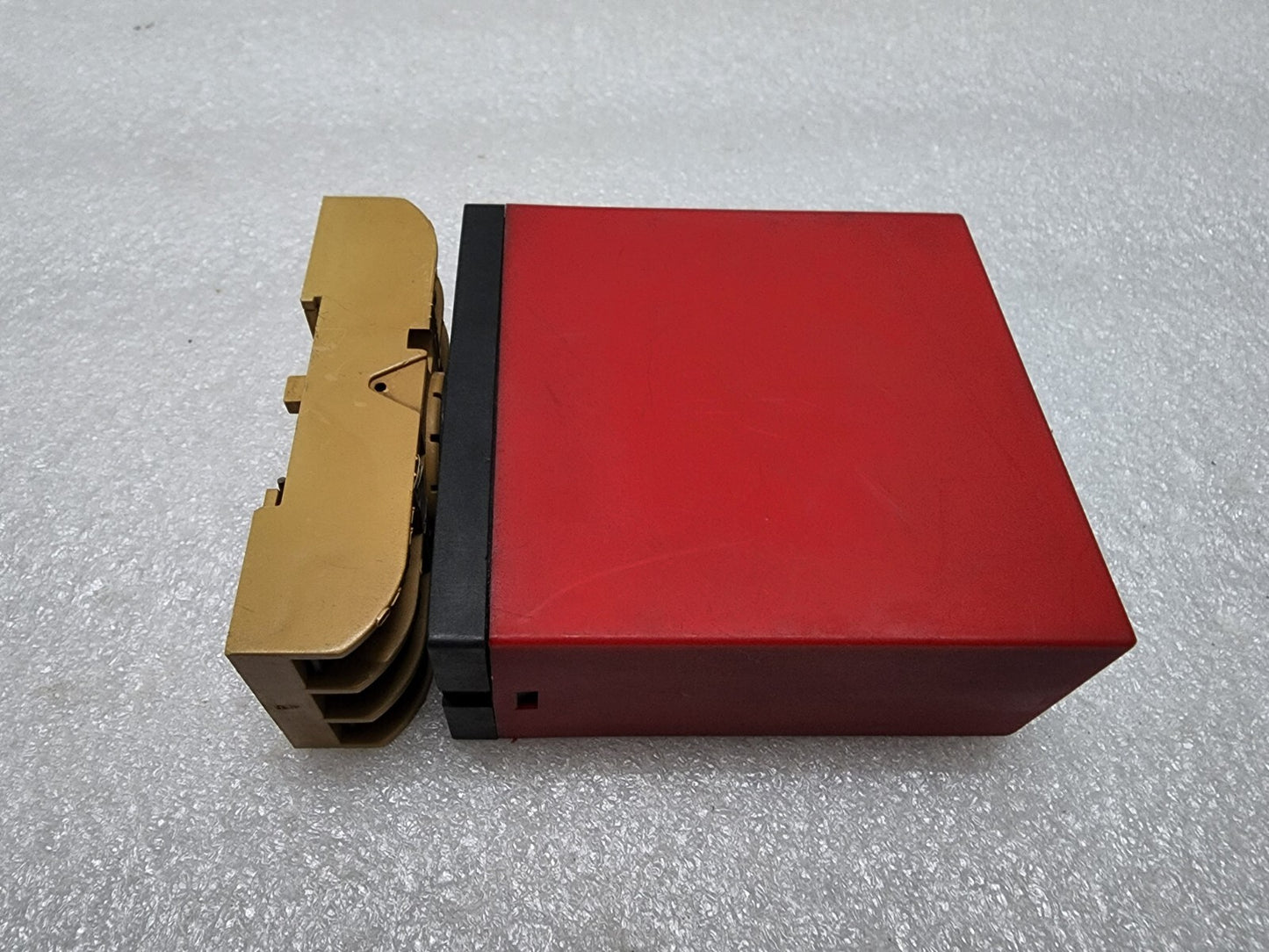 PR ELECTRONICS 2232 LIMIT SWITCH 2232