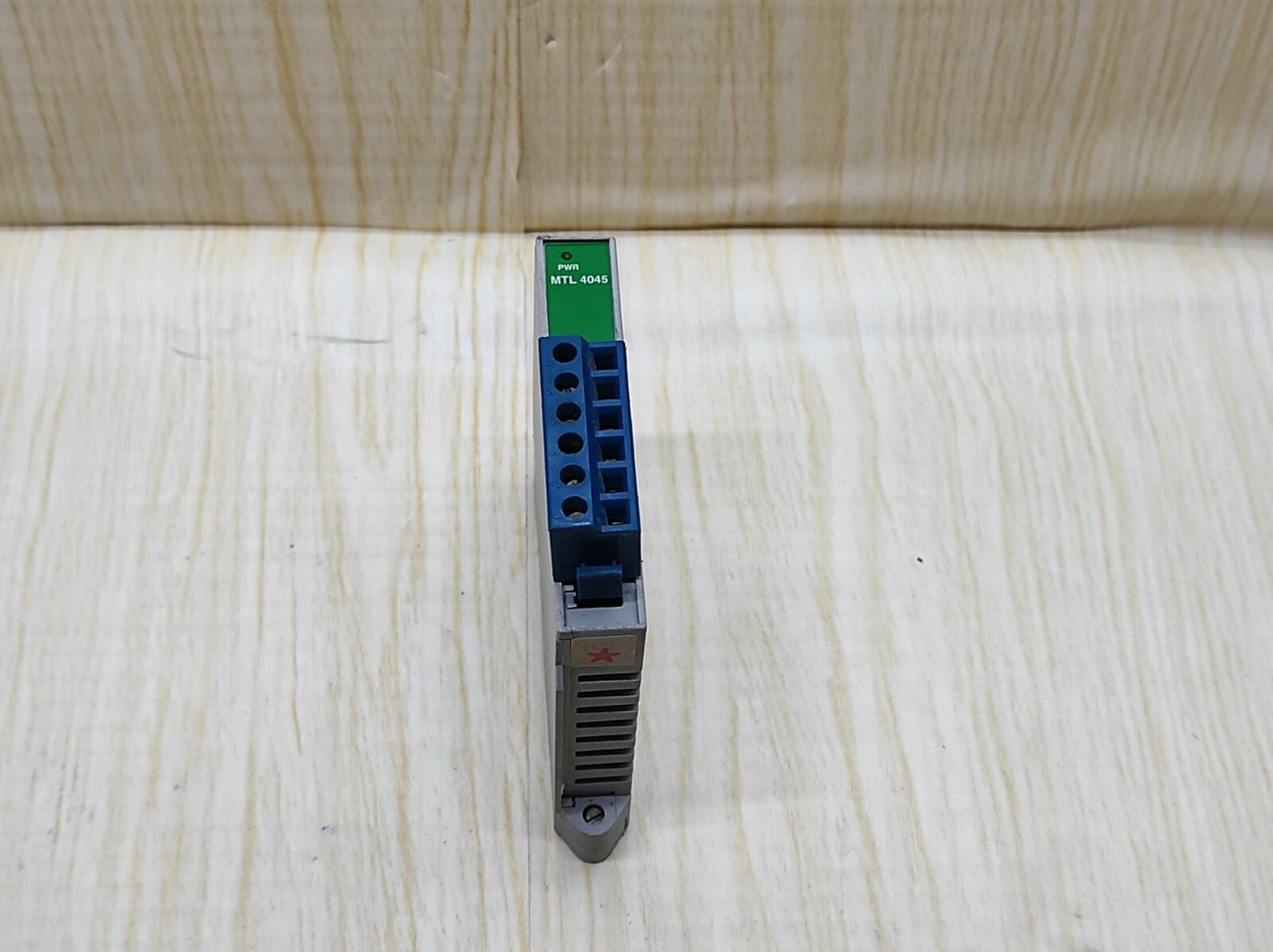 MTL 4045 Isolating Driver 4/20mA FOR I/P Converters MTL4045 Honeywell 51191696-1