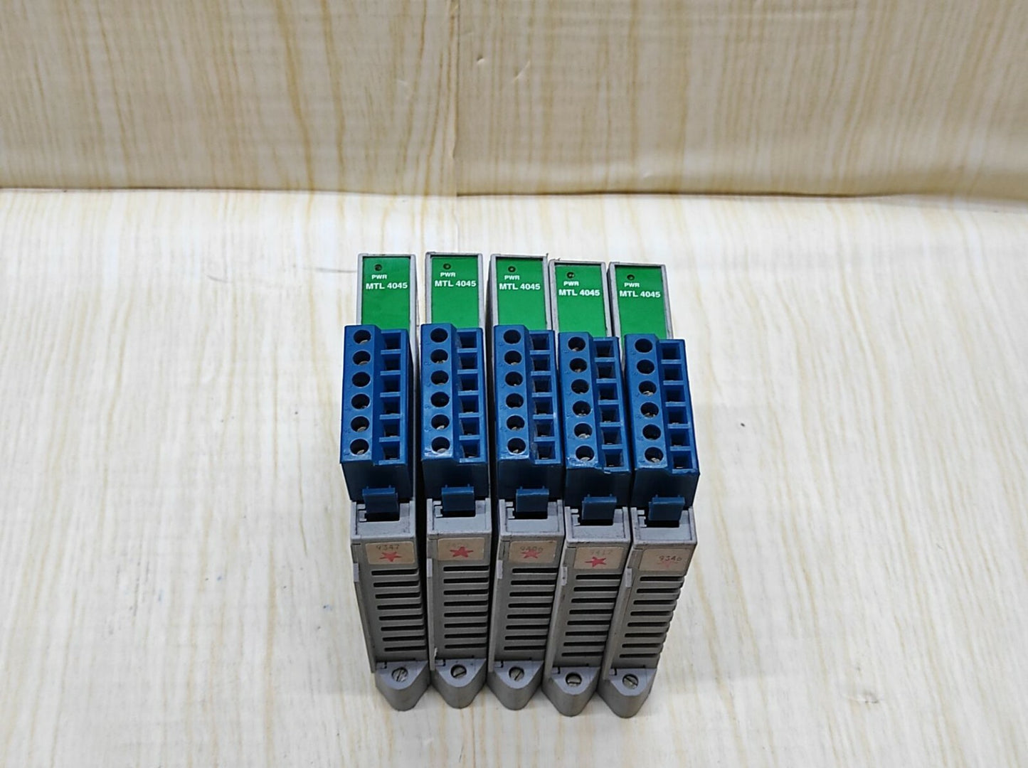 MTL 4045 Isolating Driver 4/20mA FOR I/P Converters MTL4045 Honeywell 51191696-1