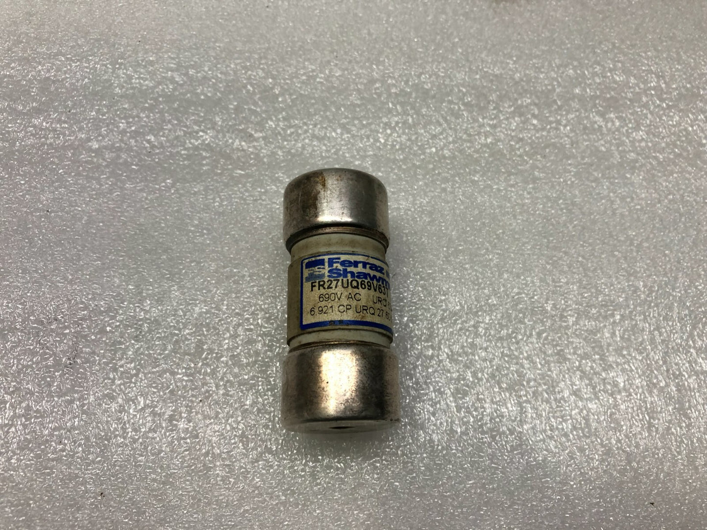 FERRAZ SHAWMUT FR27UQ69V63T FUSE 690VAC 6.921 CP URQ 27 60 63