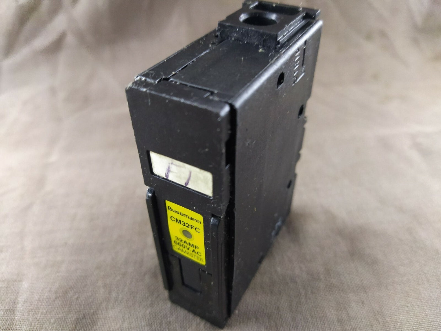 Bussmann CM32FC 32 AMP 660 VAC Camster Rail Mount Fuse Holder LOT OF 3