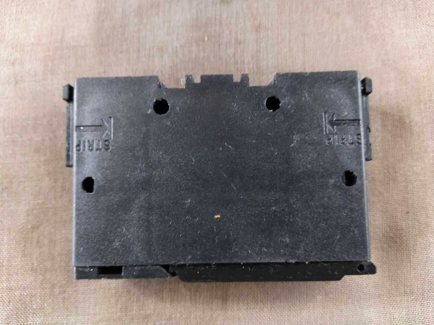Bussmann CM32FC 32 AMP 660 VAC Camster Rail Mount Fuse Holder LOT OF 3