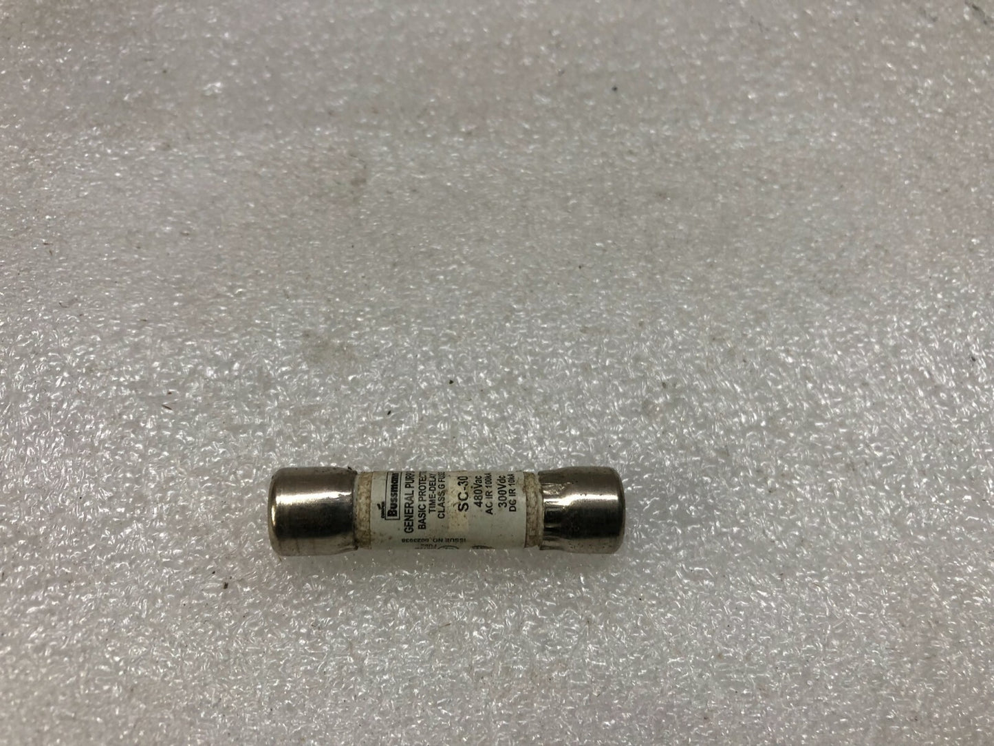 BUSSMANN SC-30 TIME DELAY FUSE 480VAC/300VDC LOT OF 18 UNIT