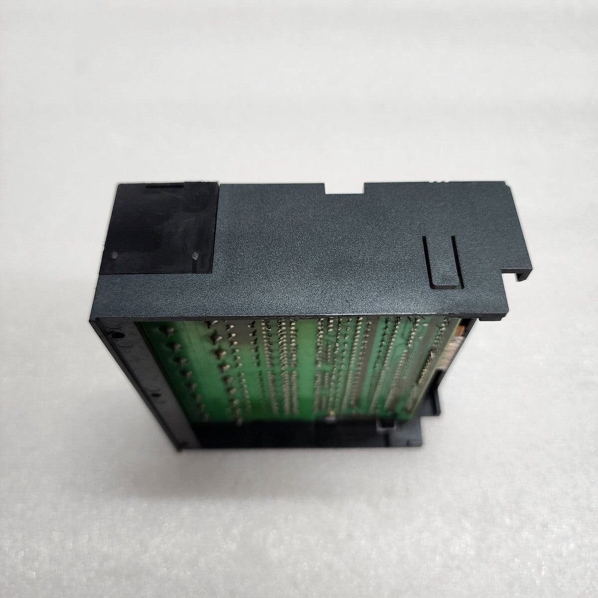 IDEC PFJ-N162U 16-DC INPUT UNIT