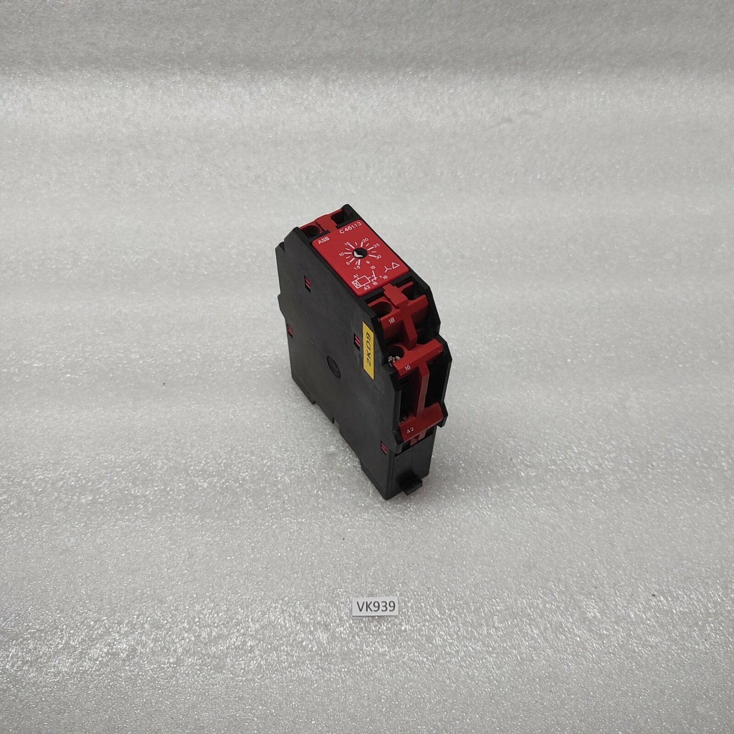 ABB C461.13 TIMER ON DELAY GHC4611304R0004 VDE 0435/C250
