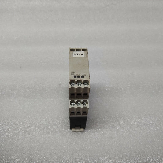 MOELLER EMT6 THERMISTOR OVERLOAD RELAY 230V