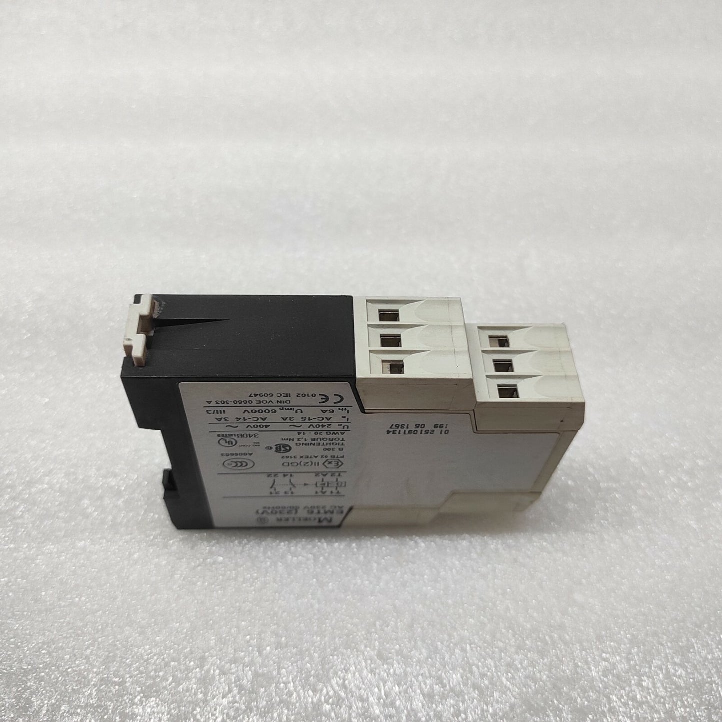 MOELLER EMT6 THERMISTOR OVERLOAD RELAY 230V