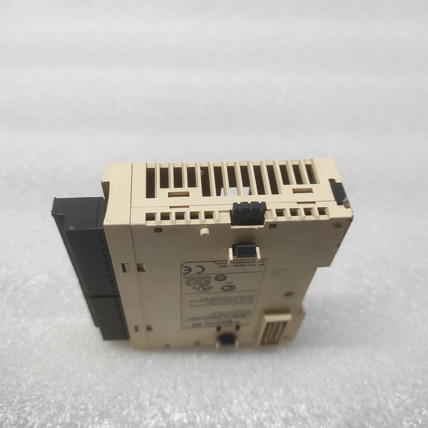 SE MODICON TM2DDI16DT DISCRETE INPUT MODULE