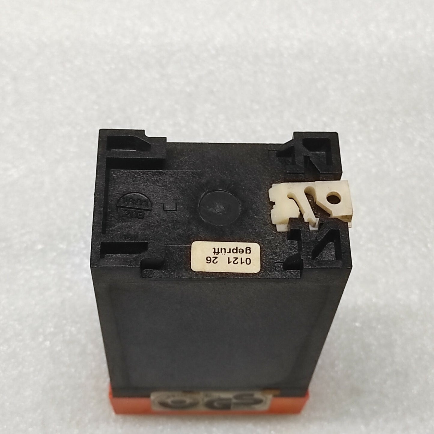 DOLD BD5987 SAFETY RELAY BD5987.02/001 230V 0040955
