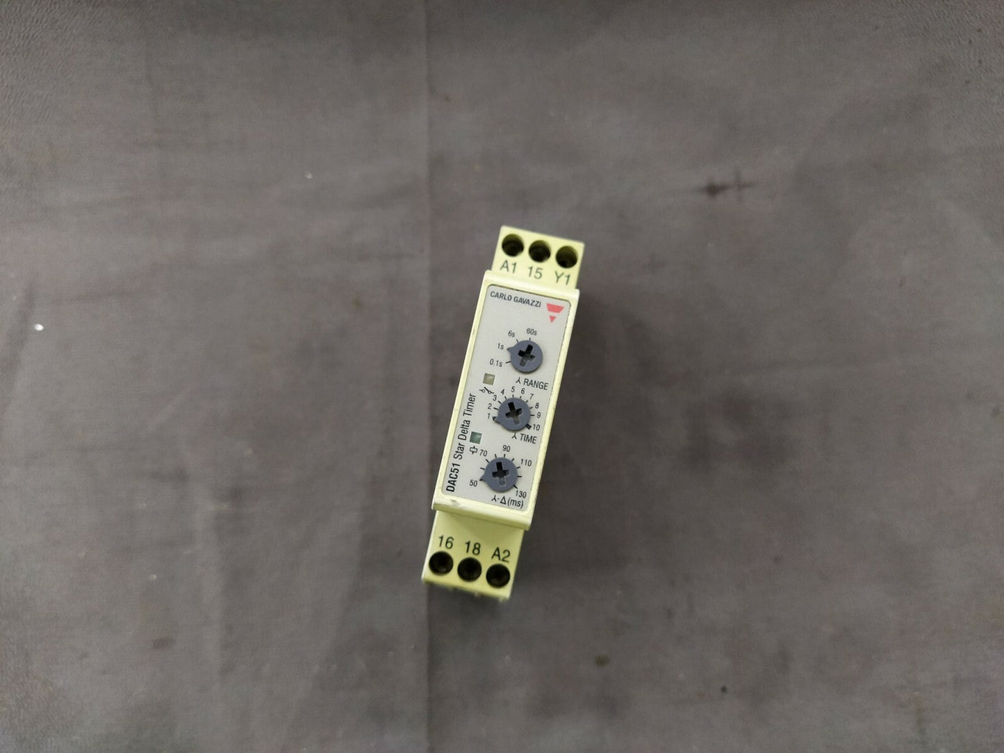 Carlo Gavazzi DAC51 Star Delta Timer DAC51CM24 24-240 VAC/DC