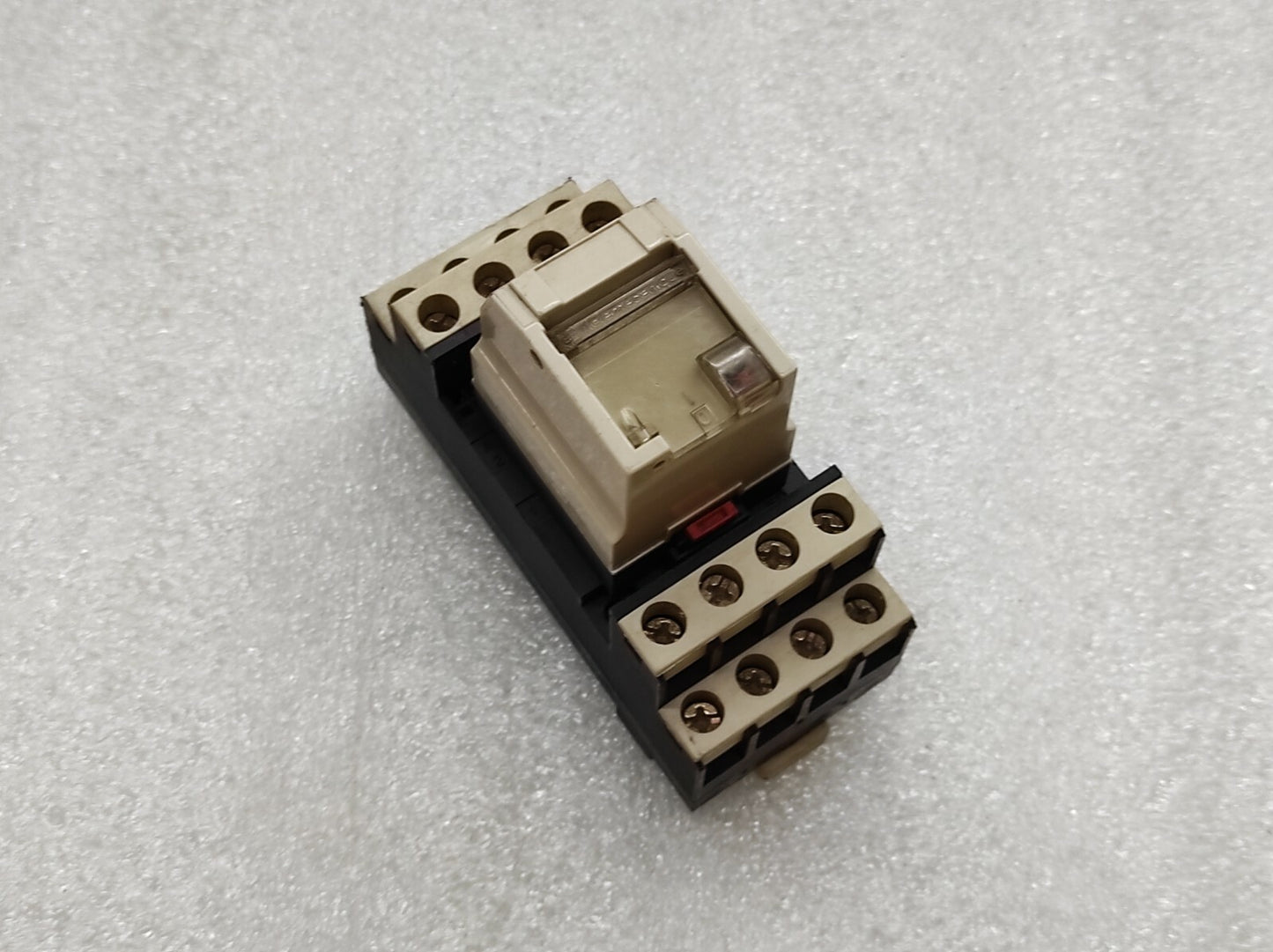 SE RHN412E 48VDC NON LATCHING RELAY