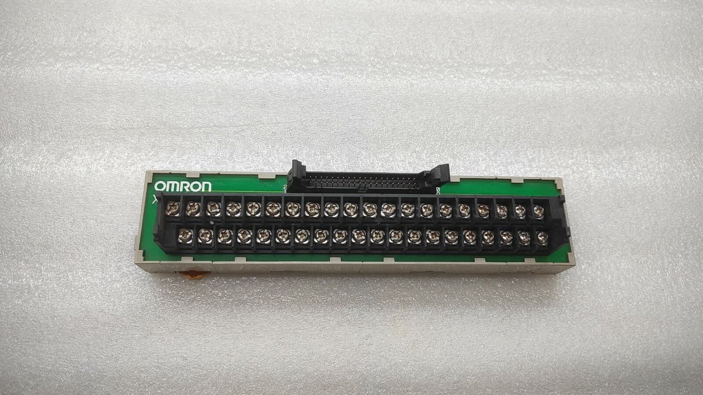 OMRON XW2B-40G5 INTERFACE MODULE M3.5 40PNT SCREW TERMINAL