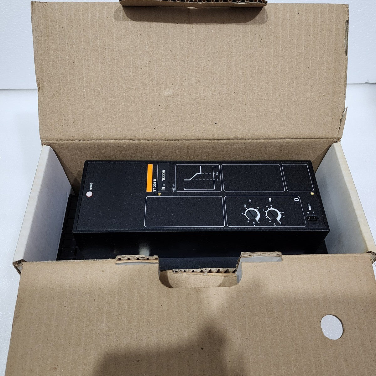 MERLIN GERIN ST208D MASTERPACT UNIT 1000A TU1547 114