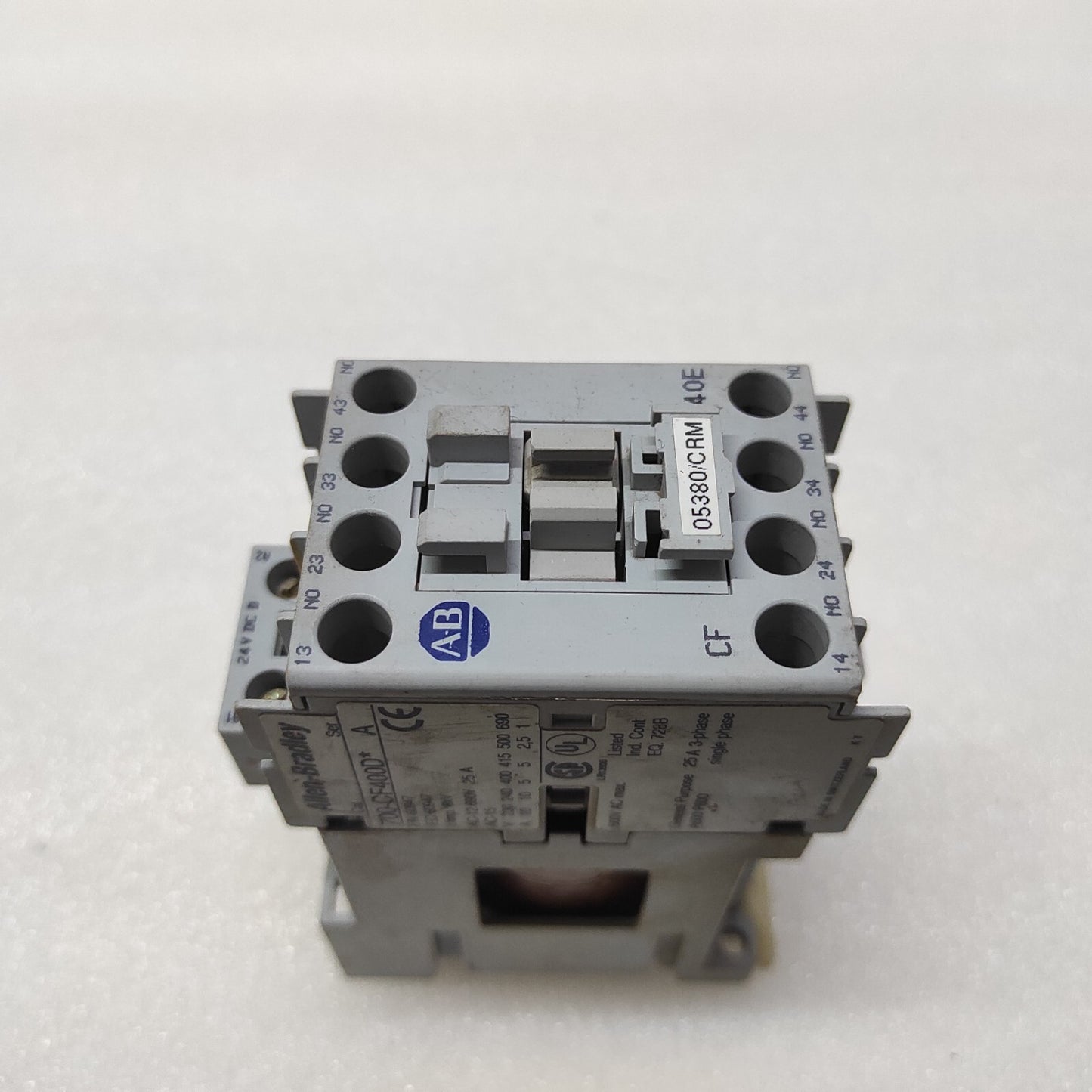 ALLEN BRADLEY CAT 700-CF400D-A MAGNETIC CONTACTOR COIL VOLTAGE 24VDC