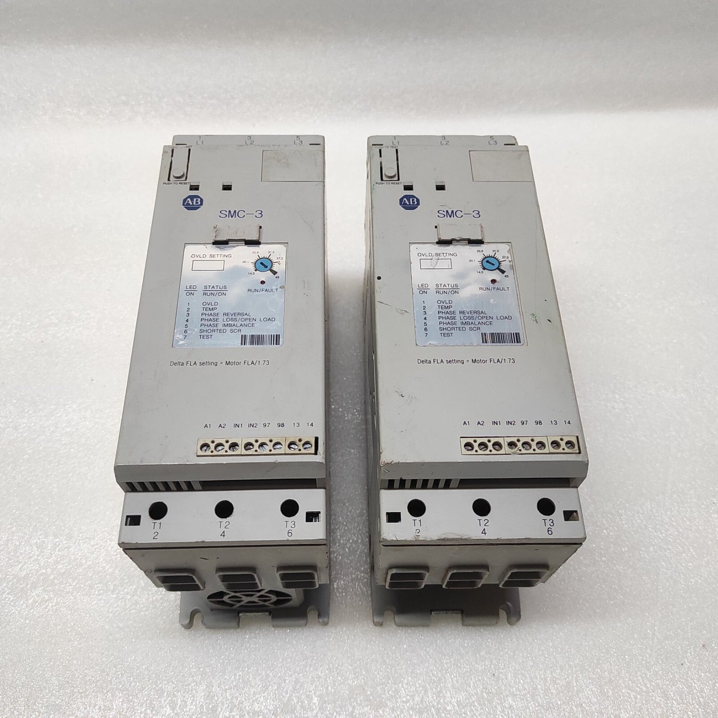 ALLEN BRADLEY SMC-3 SOFT STARTER CAT 150-C43NBR BODY CRACKED-DAMAGED