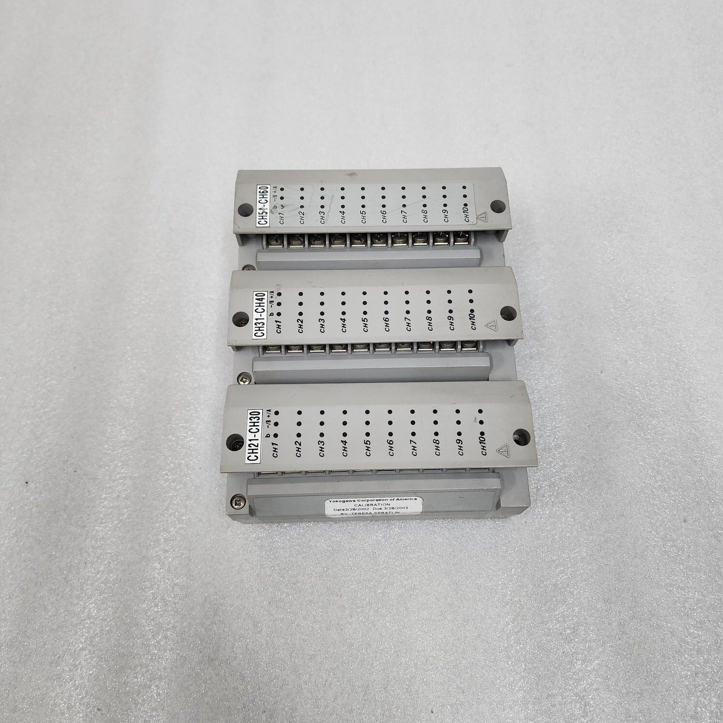 YOKOGAWA DU100-31-S1 DATA ACQUISITION UNIT 12A924374A