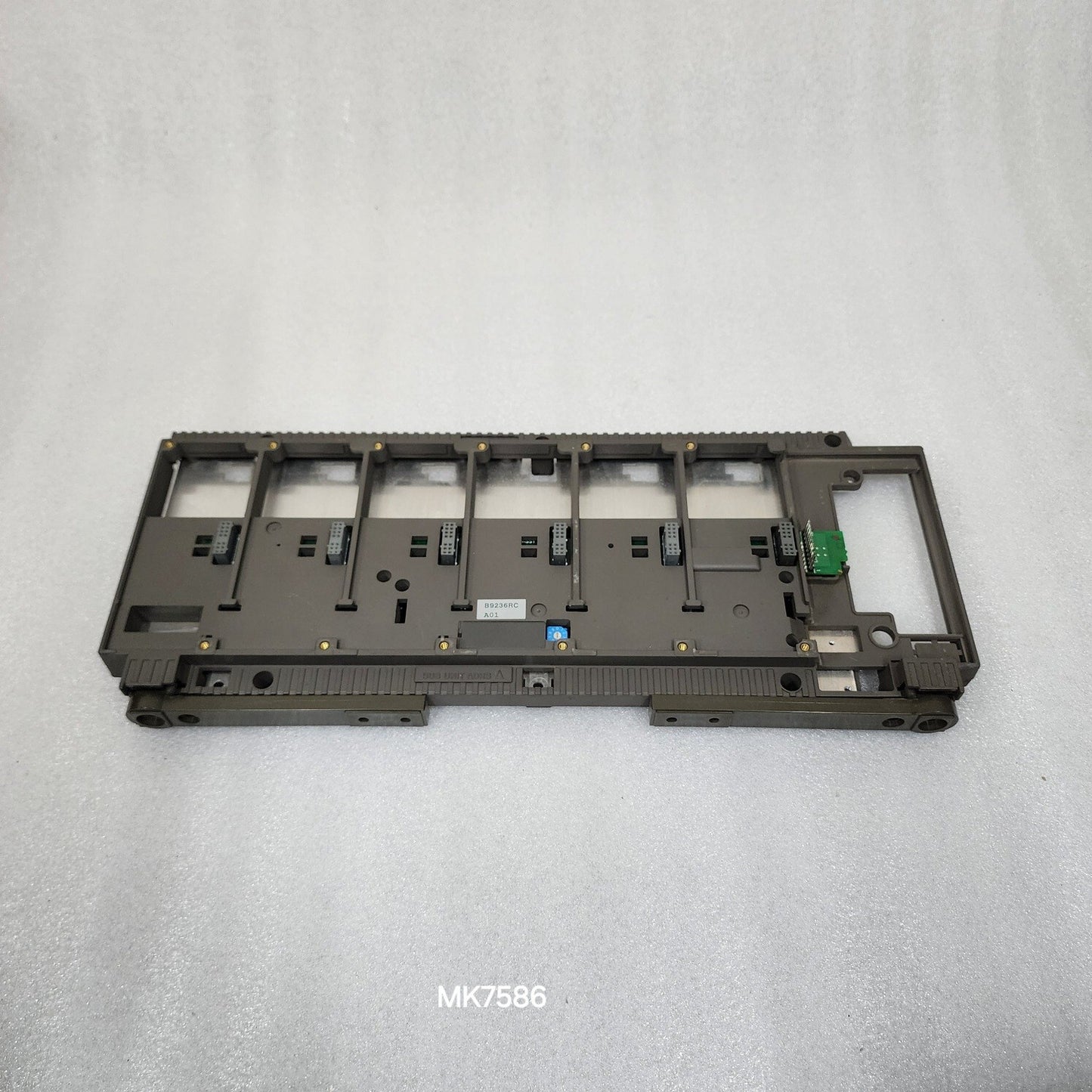 YOKOGAWA B9236RC A01 BASE PLATE