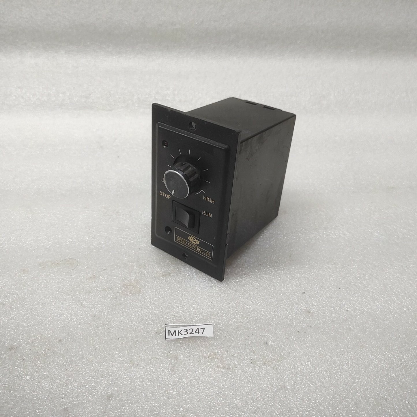 SPG SUA90IB-V12 SPEED CONTROLLER 220VAC 1.17A
