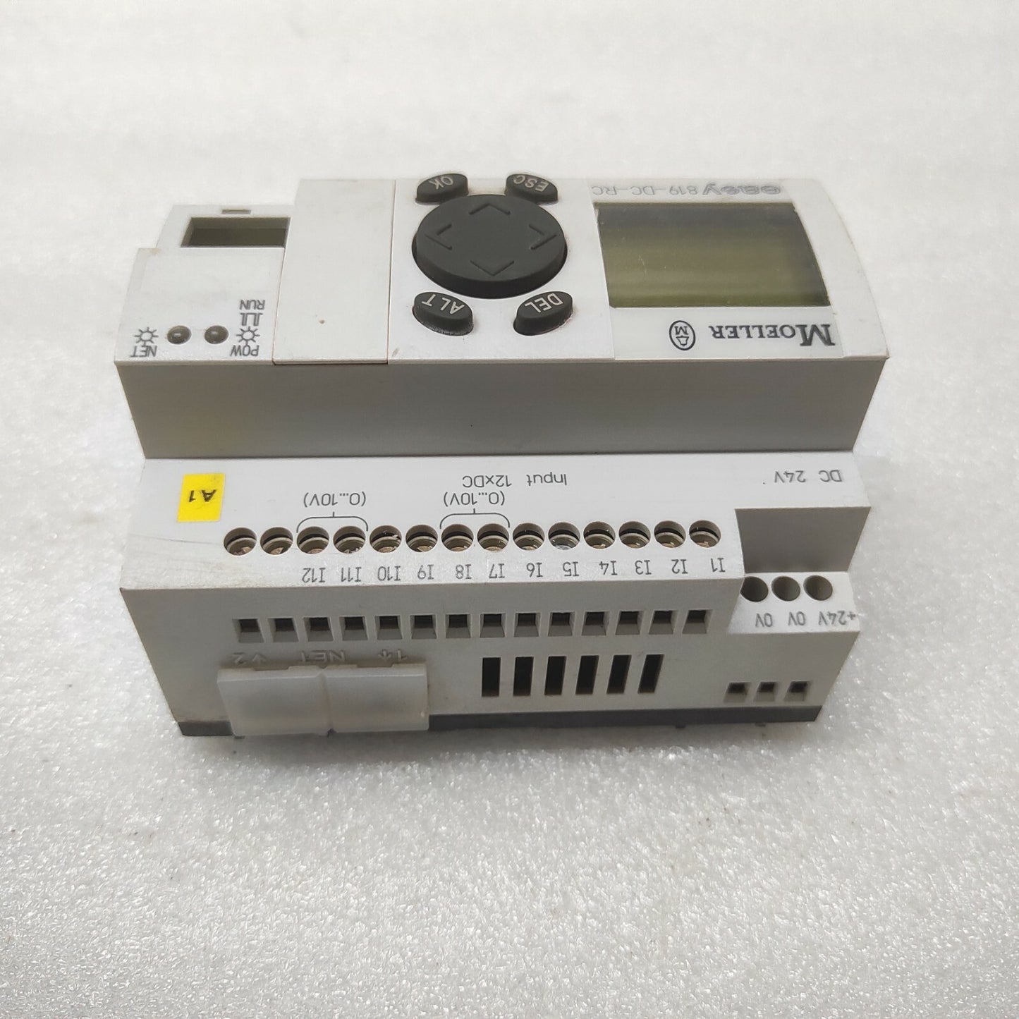 MOELLER EASY 819-DC-RC PROGRAMMABLE RELAY 24VDC