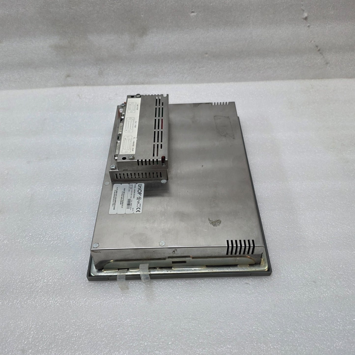 UNIOP MKDR-16-0045 OPERATOR INTERFACE PANEL 24VDC