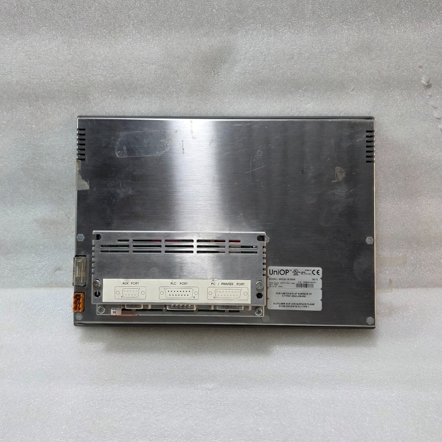 UNIOP MKDR-16-0045 OPERATOR INTERFACE PANEL 24VDC