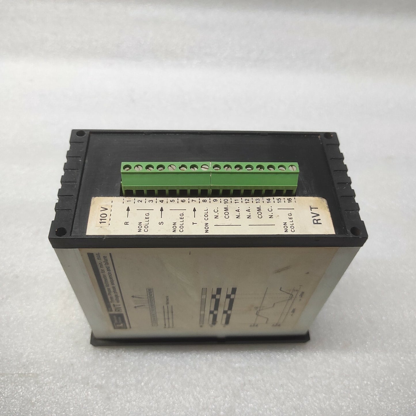 LOVATO ELECTRONIC DIVISION RVT 3-PH VOLT METER 110