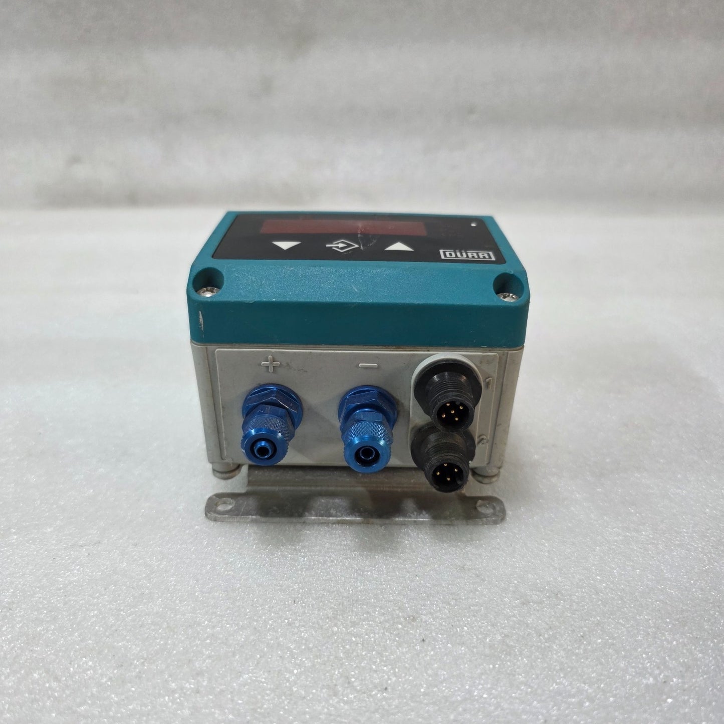 DÜRR DE45N400400K03MWD0231 DIFFERENTIAL PRESSURE SENSOR | 0–4 KPA | 24V AC/DC