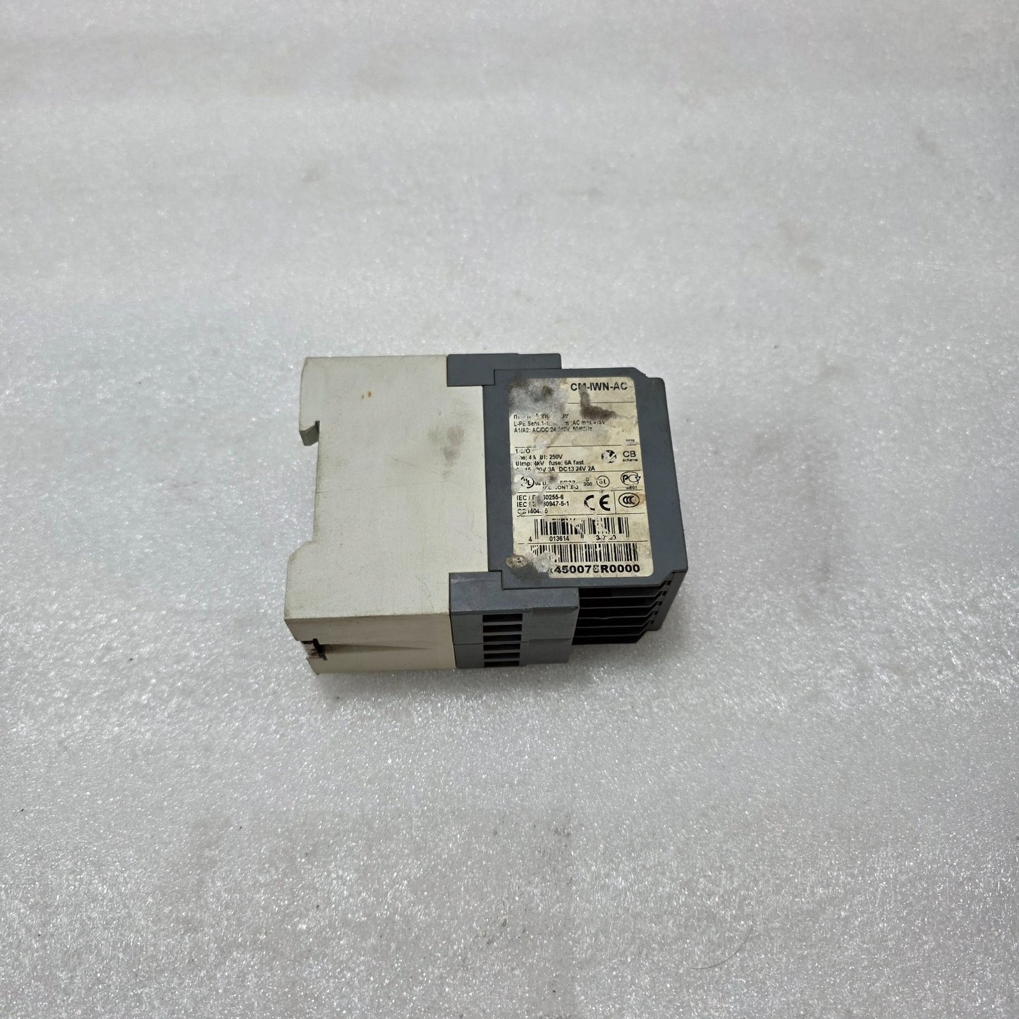 ABB CM-IWN-AC INSULATION MONITORING RELAY 1SVR450075R0000 | 24–240V AC/DC