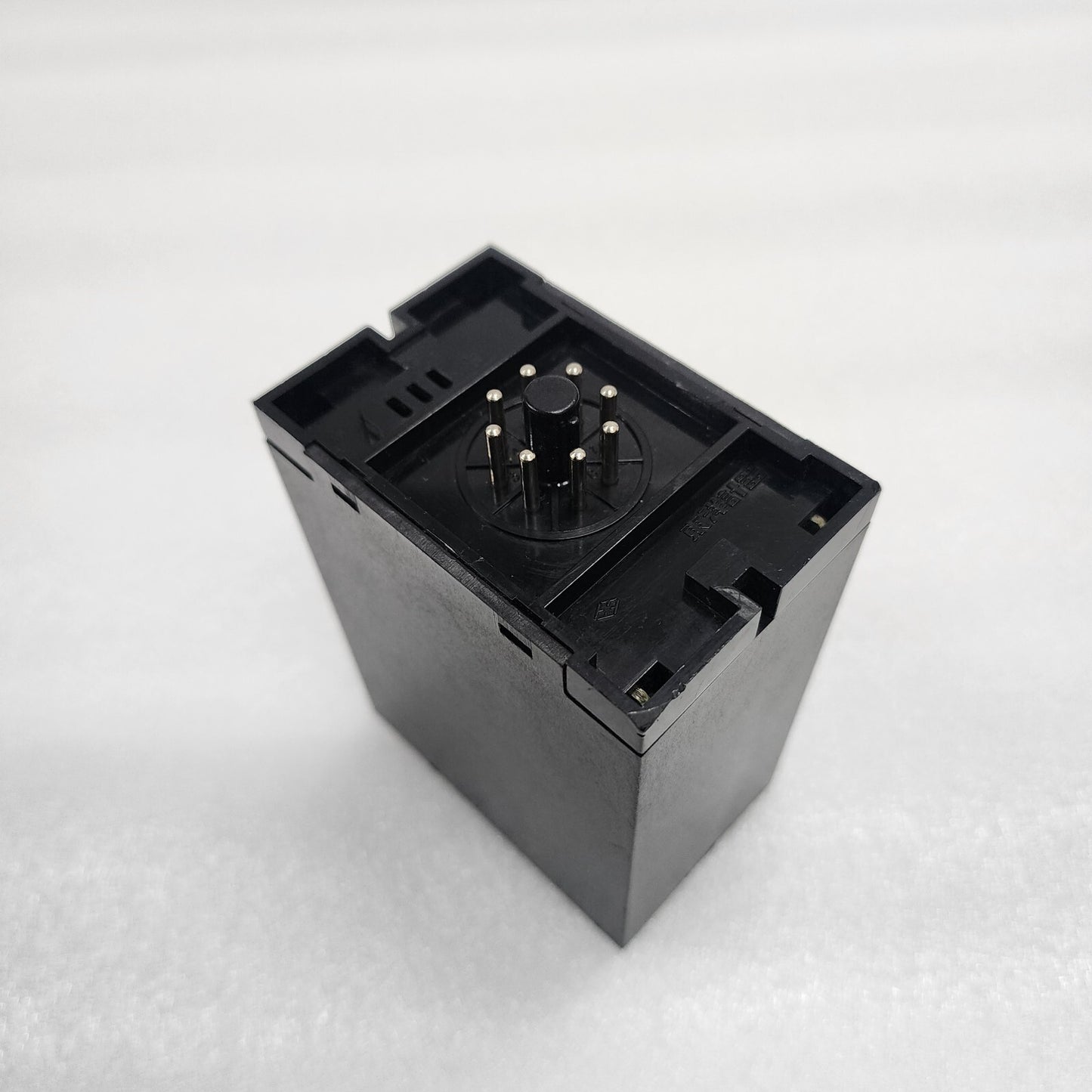 TOYO KEIKI YH-266 ISOLATOR