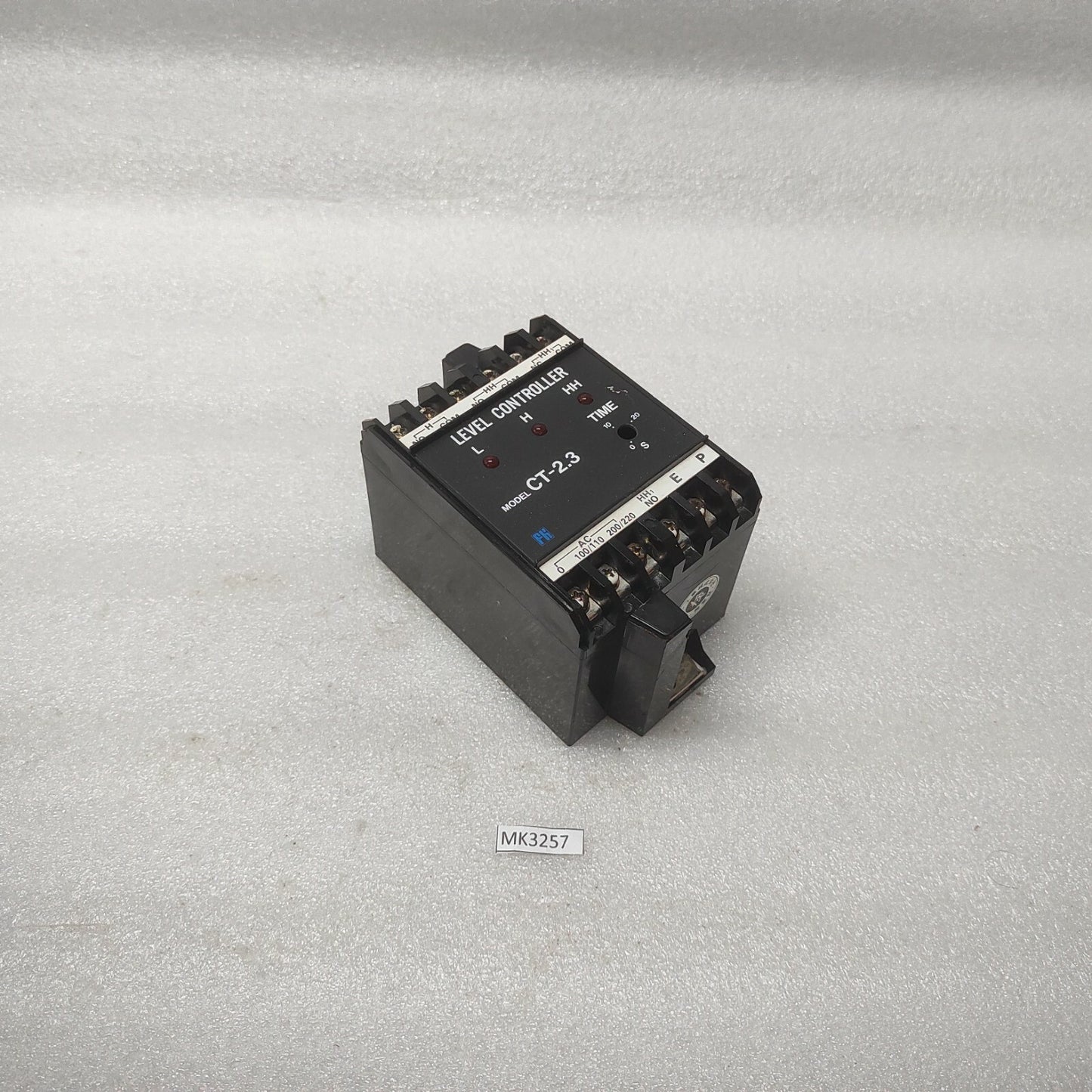 FELLOW KOGYO CT-2.3 LEVEL CONTROLLER 100-110/200-220V