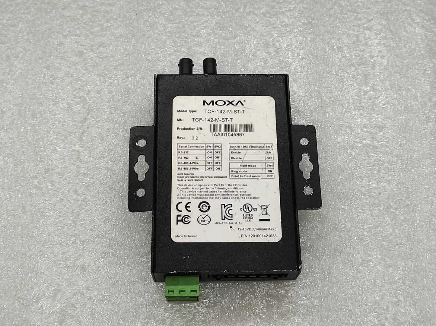 MOXA TRANSIO TCF-142-M RS-232/422/485 SERIAL TO FIVER CONVERTER