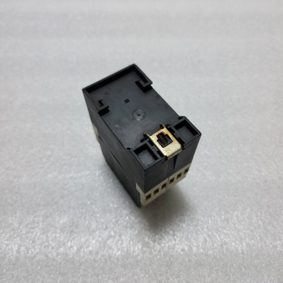 ENTRELEC SHIELE SRN CURRENT MONITORING RELAY 2.450.111.0 220-240V