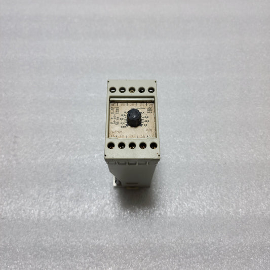 DOLD AI 905.81/66 SAFETY RELAY 220V