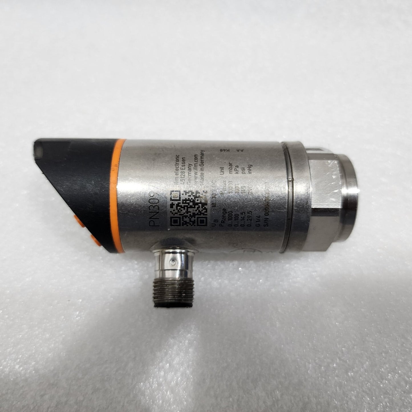 IFM PN3097 PRESSURE SENSOR WITH DISPLAY 18-30VDC
