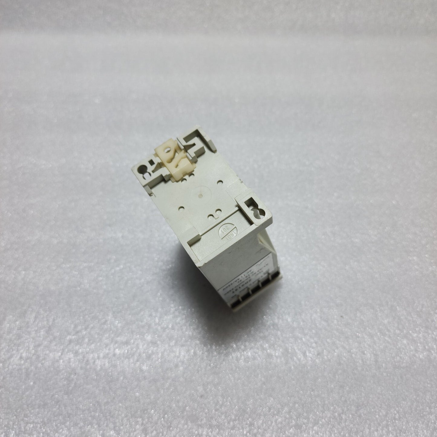 DOLD ZR912T TIME RELAY 220V