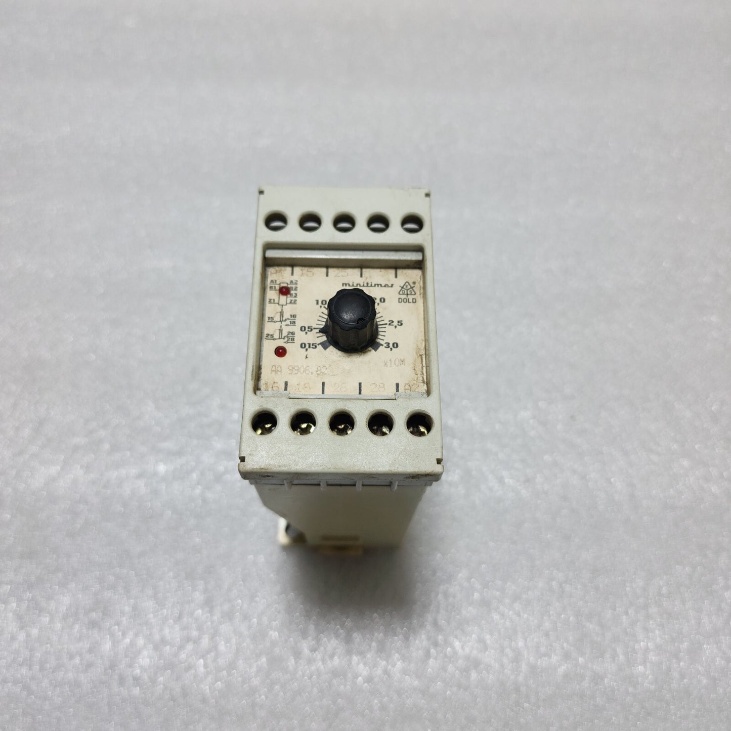 DOLD AA 9906.82 TIME RELAY