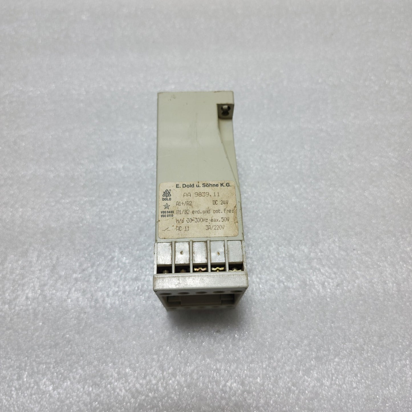 DOLD AA 9839.11 TIMER RELAY 24VDC