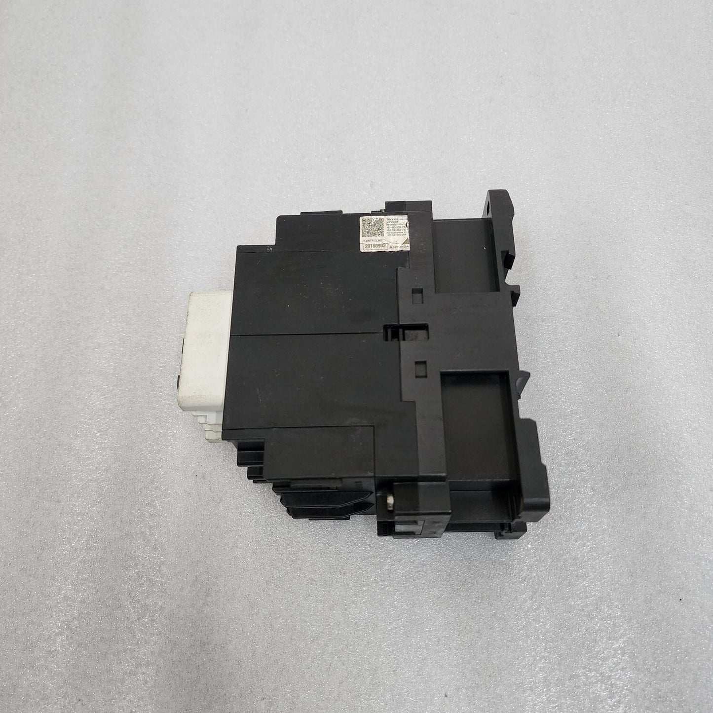 HYUNDAI HGC85 3-POLE CIRCUIT BREAKER 125A 440V