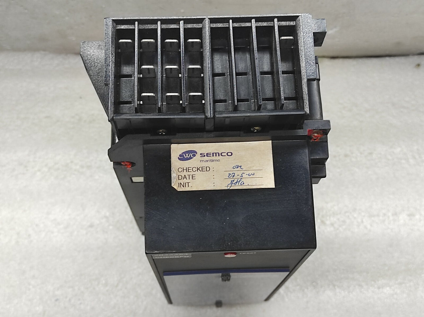 MERLIN GERIN SCHNEIDER ST 318 S CONTROL TRIP UNIT 2500A ST318S
