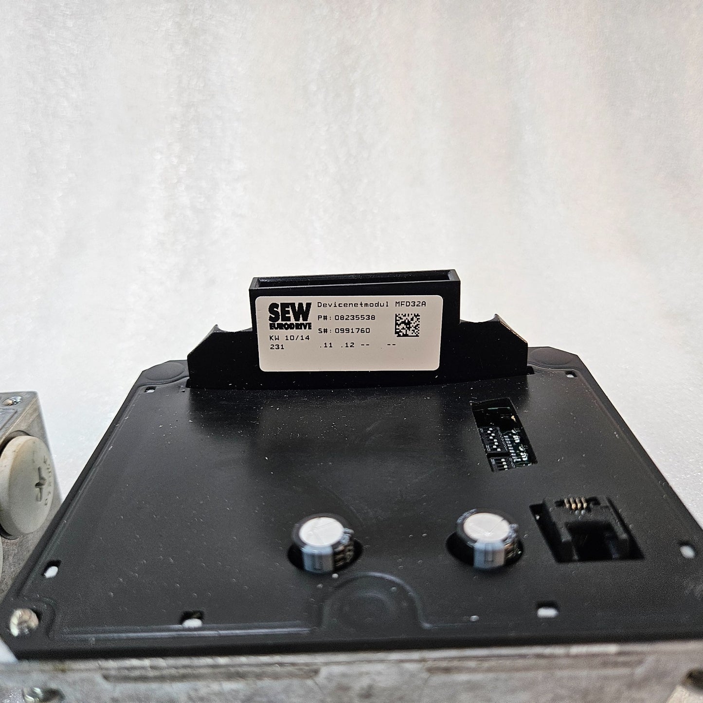 SEW EURODRIVE MFD32A DEVICENET MODULE08235538 INDUSTRIAL FIELDBUS COMMUNICATION