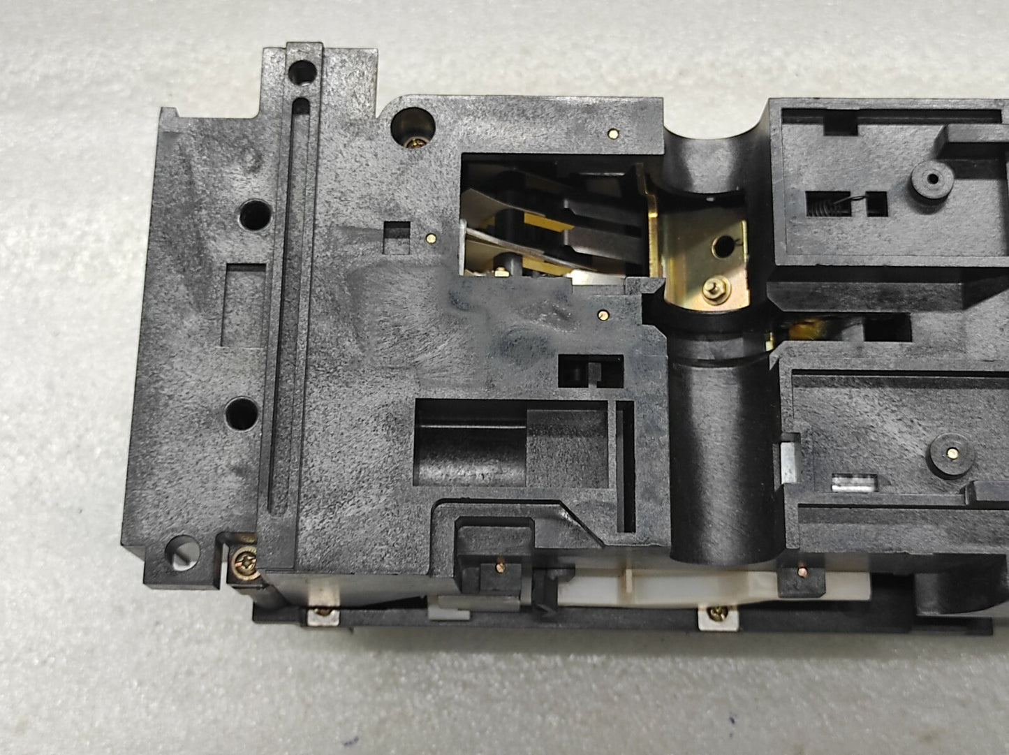 MERLIN GERIN SCHNEIDER ST 318 S CONTROL TRIP UNIT 2500A ST318S