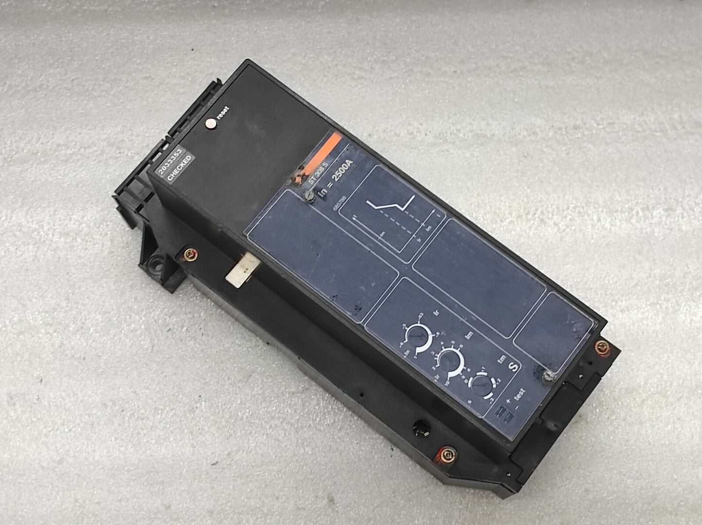 MERLIN GERIN SCHNEIDER ST 308 S PROGRAMMER CONTROL TRIP UNIT 2500A ST308S 685788
