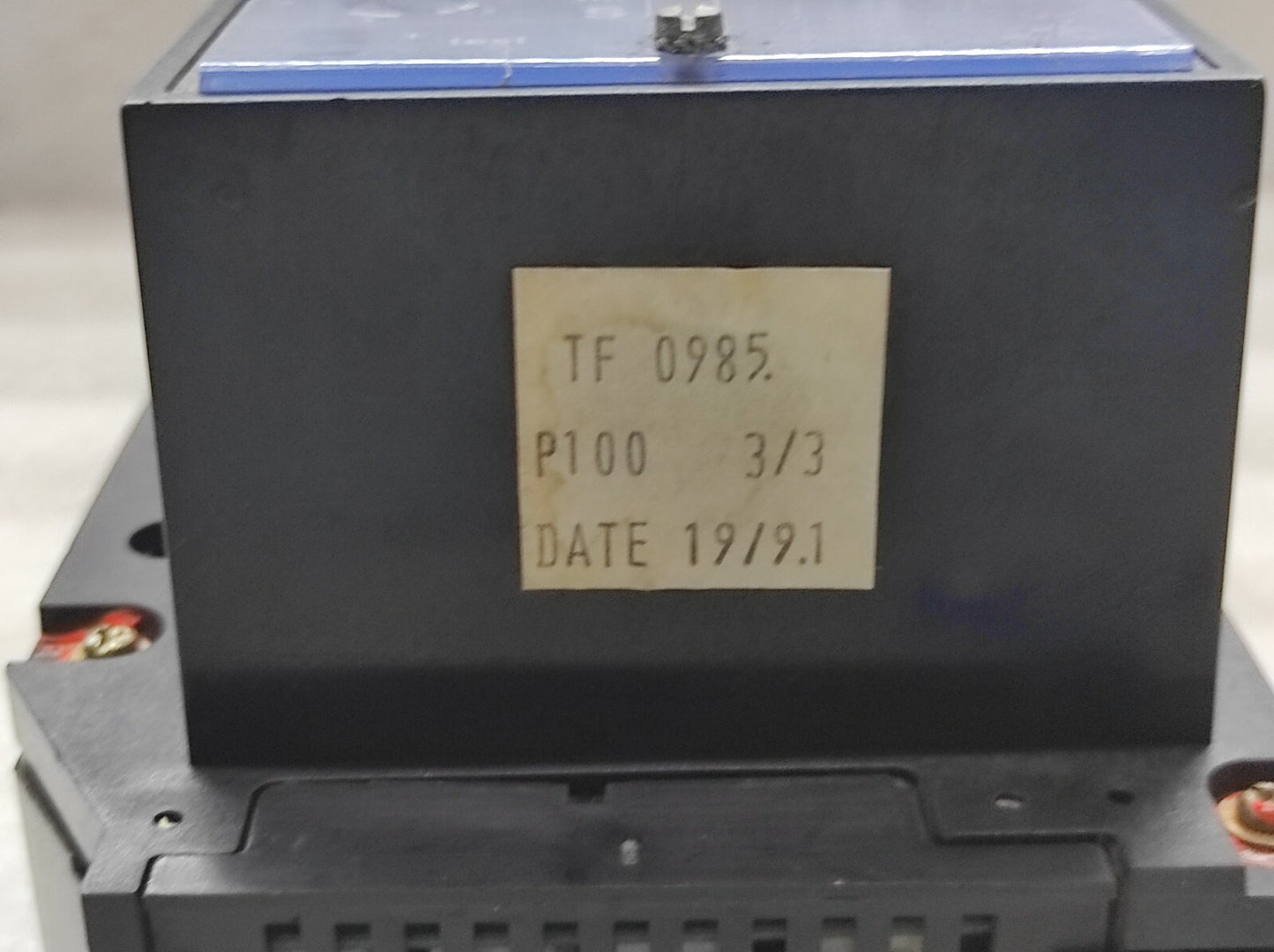 MERLIN GERIN SCHNEIDER ST 308 S PROGRAMMER CONTROL TRIP UNIT 2500A ST308S 685788