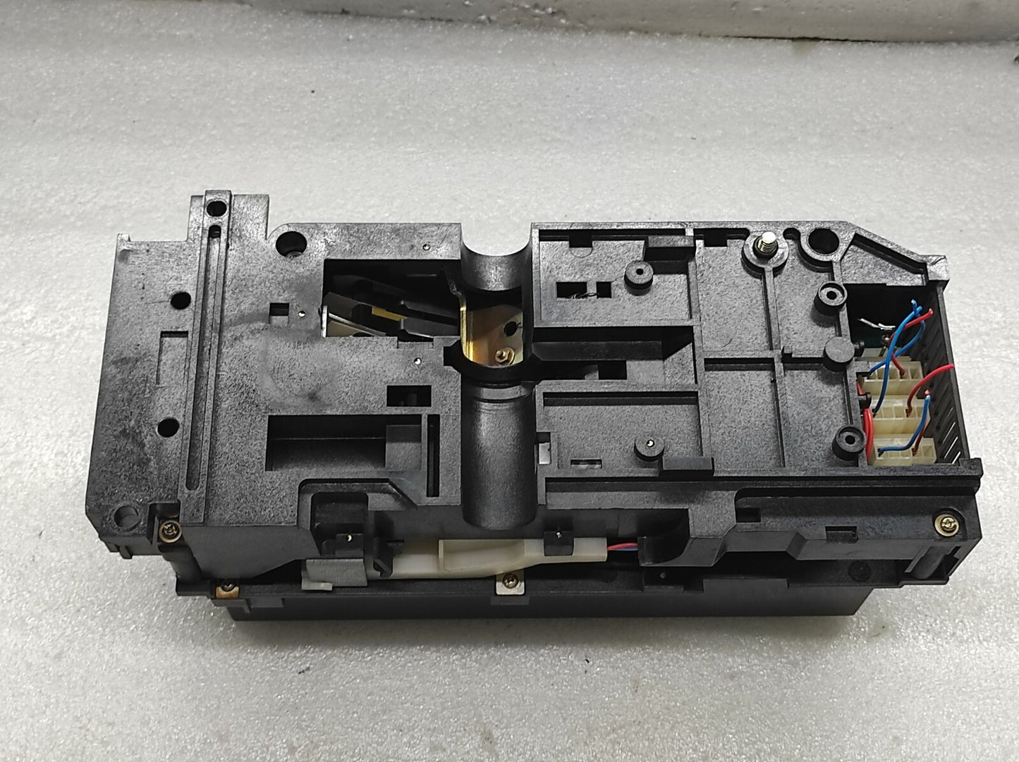 MERLIN GERIN SCHNEIDER ST 308 S PROGRAMMER CONTROL TRIP UNIT 2500A ST308S 685788