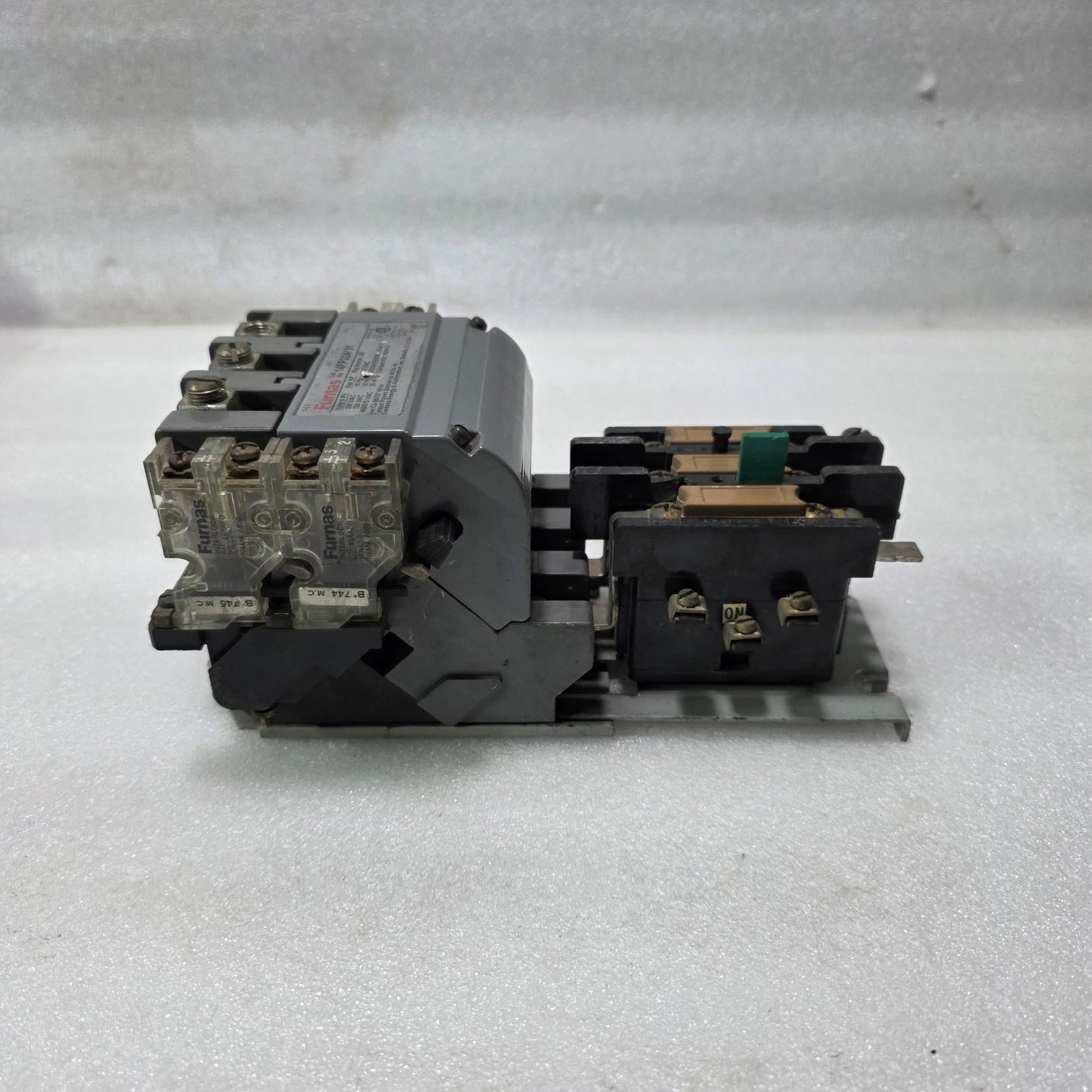 FURNAS 14FP32A-91 STARTER 45A OVERLOAD RELAY 48GC39AA3 190-220V/220-240V