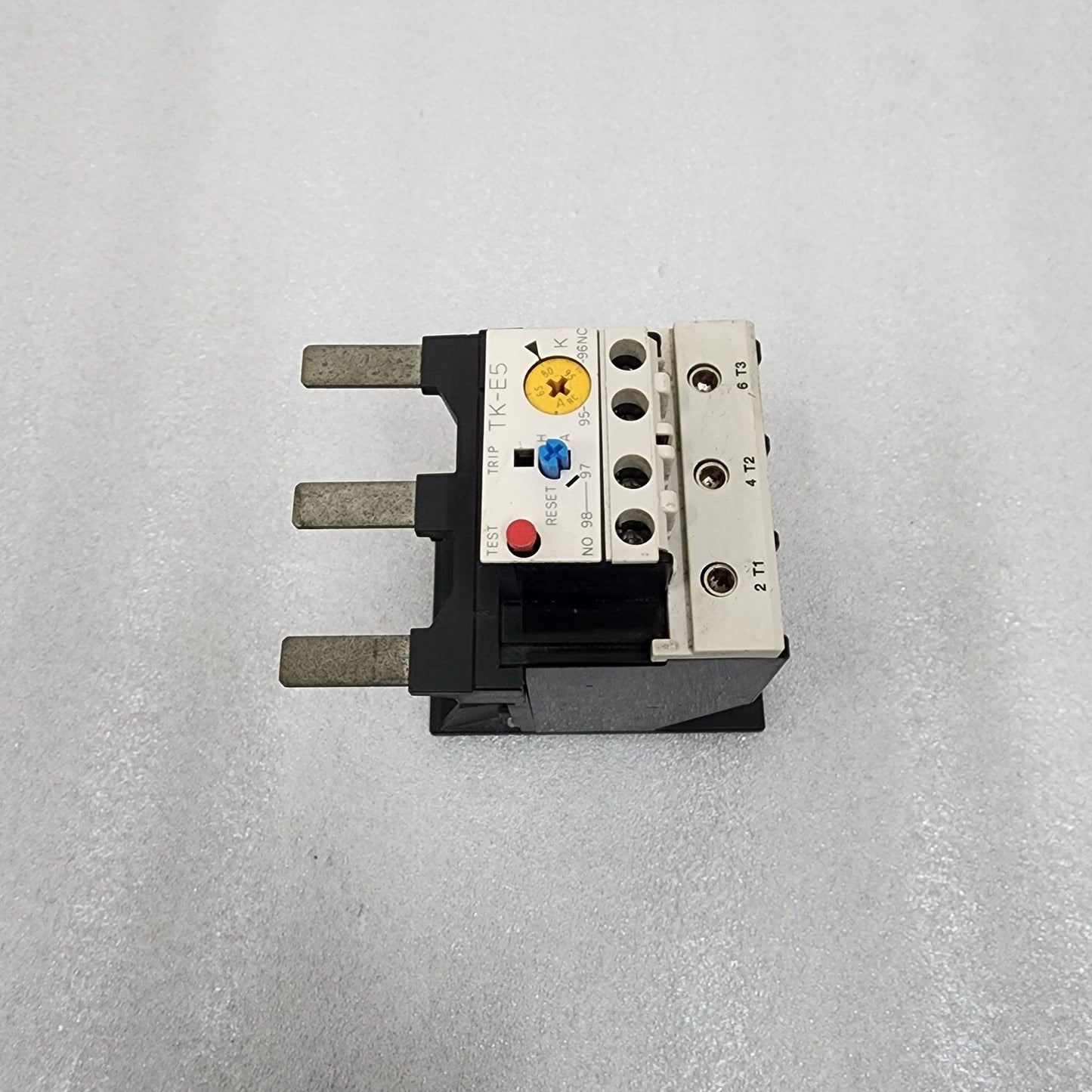 FUJI ELECTRIC TK-E5 OVERLOAD RELAY TK105EW 65-95A