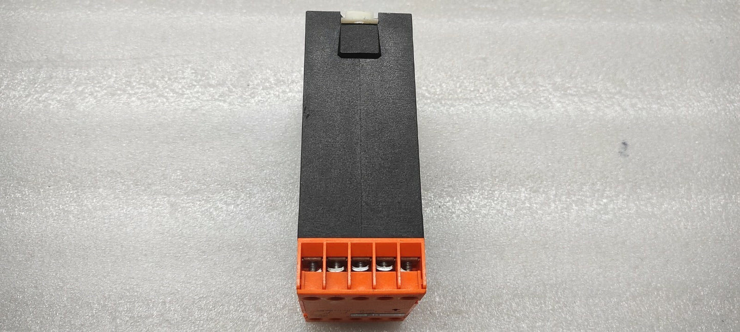 DOLD BA9038.12 THERMISTOR MOTOR PROTECTION RELAY 0029738 120VAC