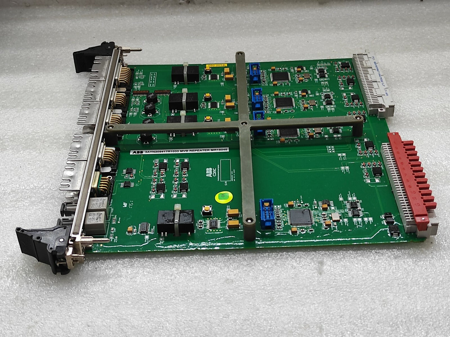 ABB 3AYN209417R1033 MVB REPEATER